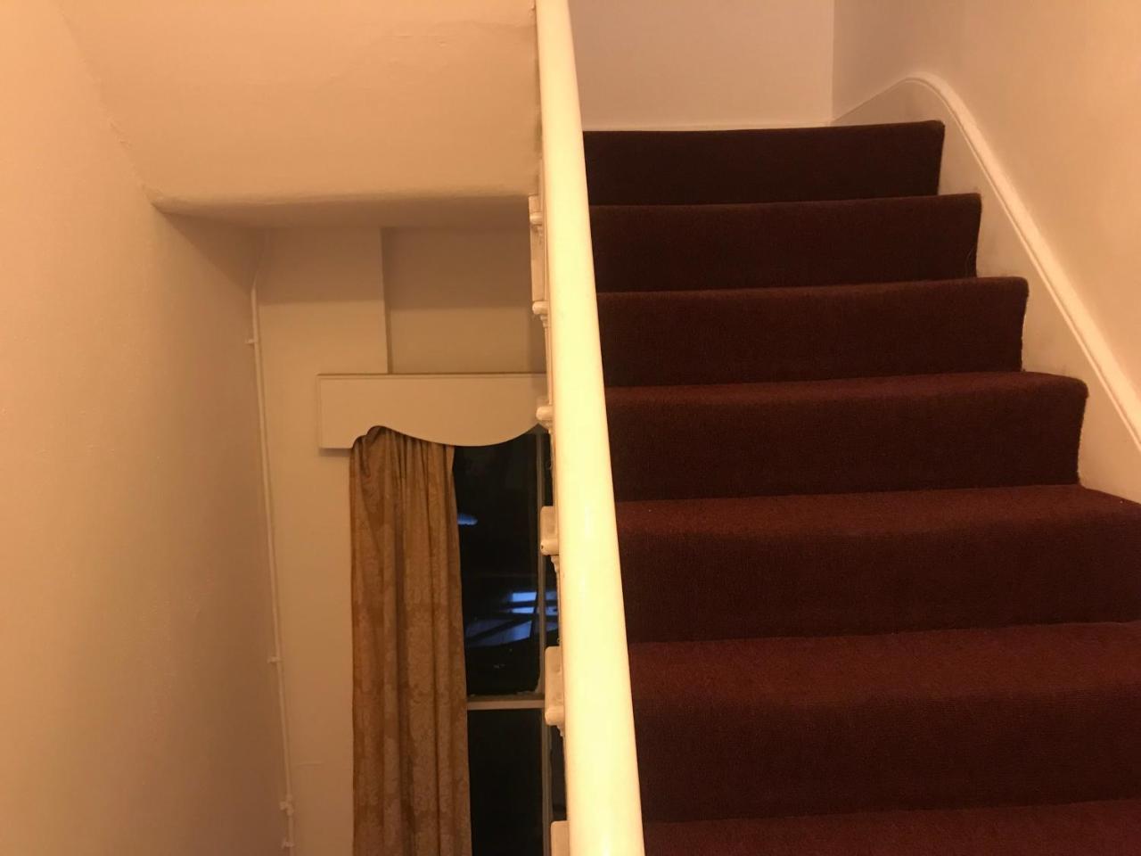 Poplar Guest House Лондон Екстериор снимка